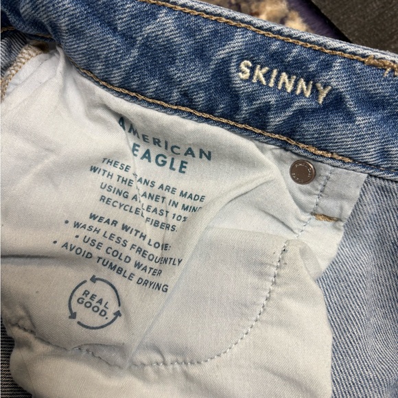 American Eagle Outfitters Light Blue Straight Leg Skinny Jeans - Picture 3 of 4